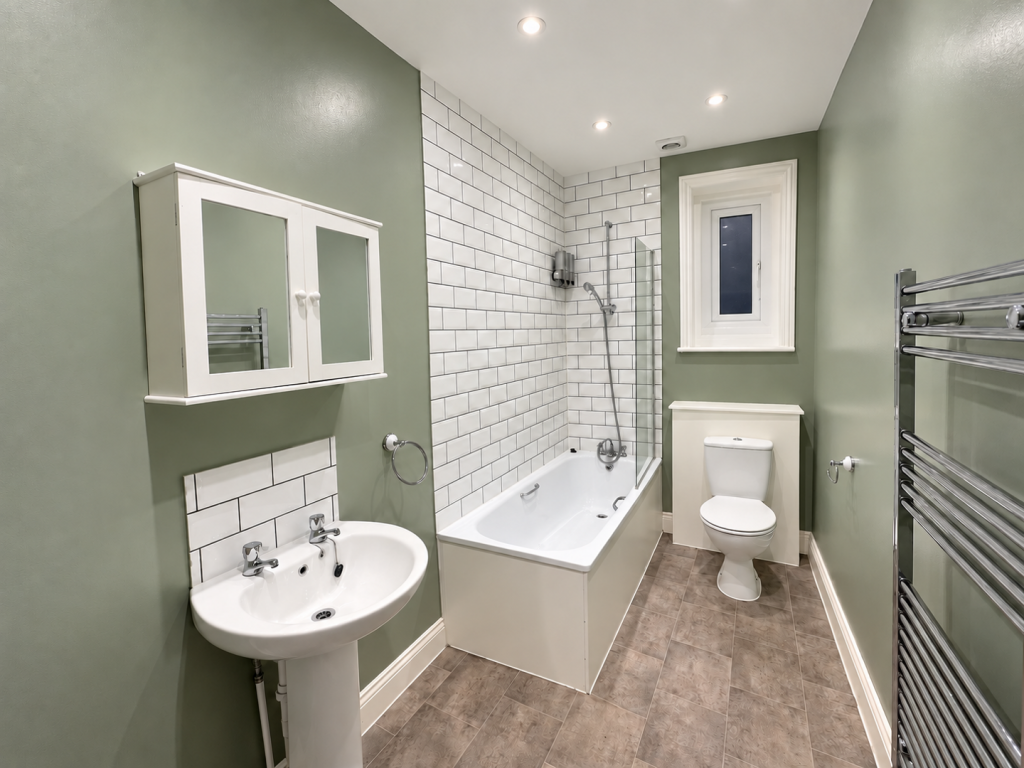 House in Bexhill-on-Sea, Central - View 4