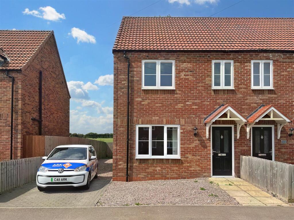 Six House Bank, West Pinchbeck