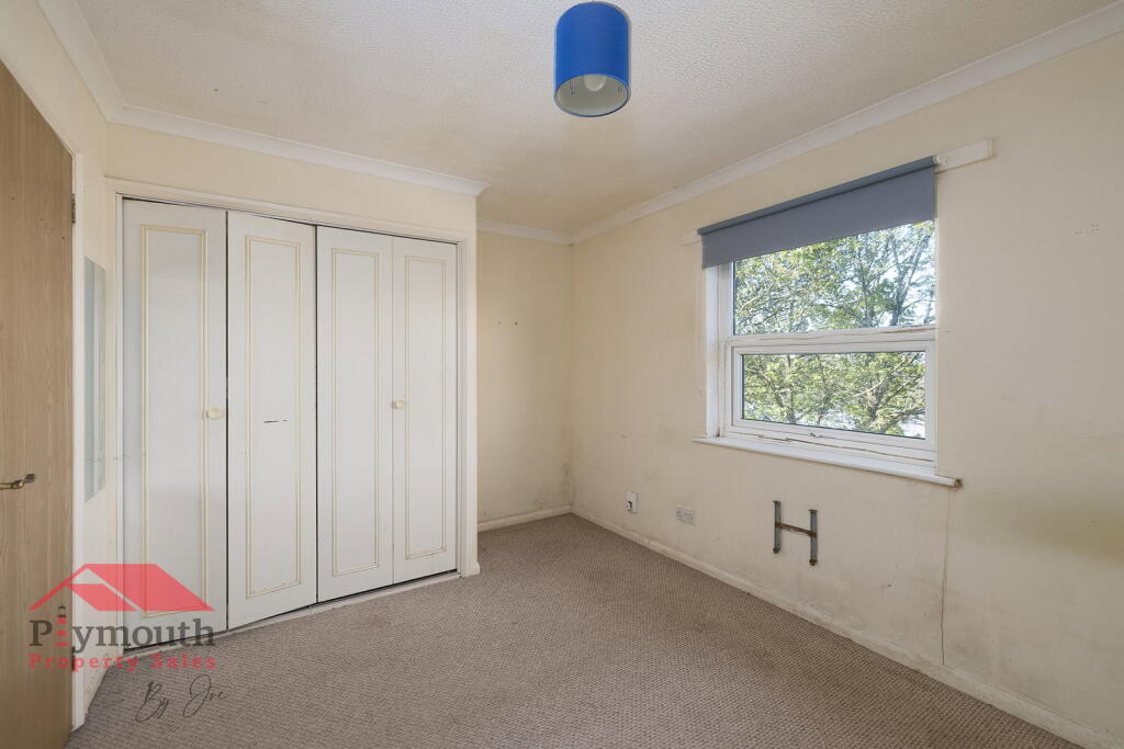 House in Plymouth, Honicknowle - View 4