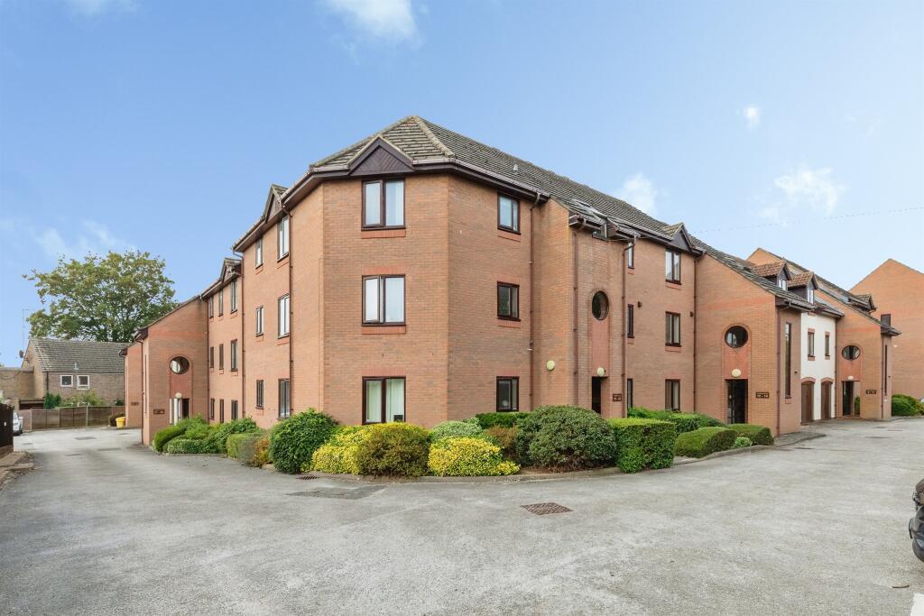 Main image of property: Chestnut Place, Southam