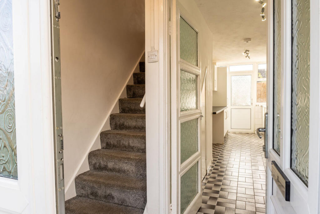 House in Newport, Bettws Shopping Centre, Bettws - View 4