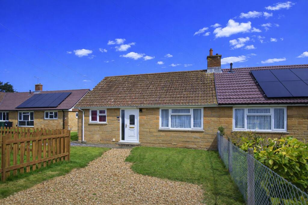 Main image of property: BACKING ONTO FIELDS * GODSHILL