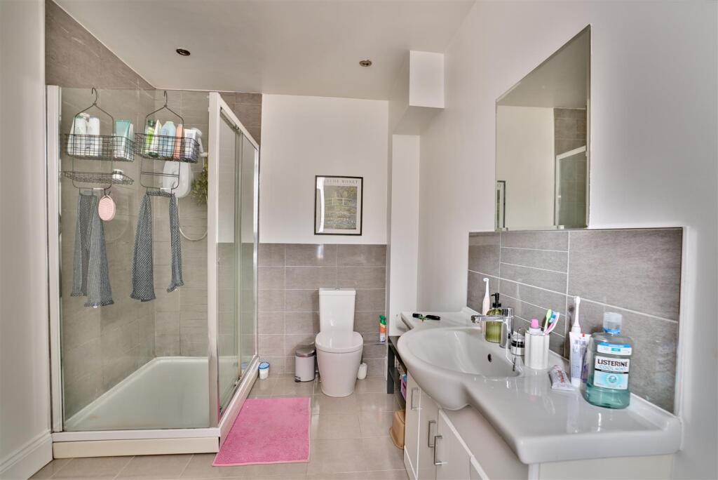 Main image of property: Flat 5, 307 Western BankSheffield