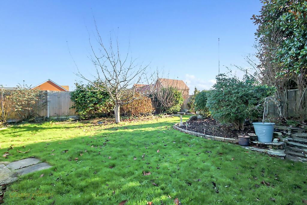 Saxon Close, East Preston, BN16 photo 3