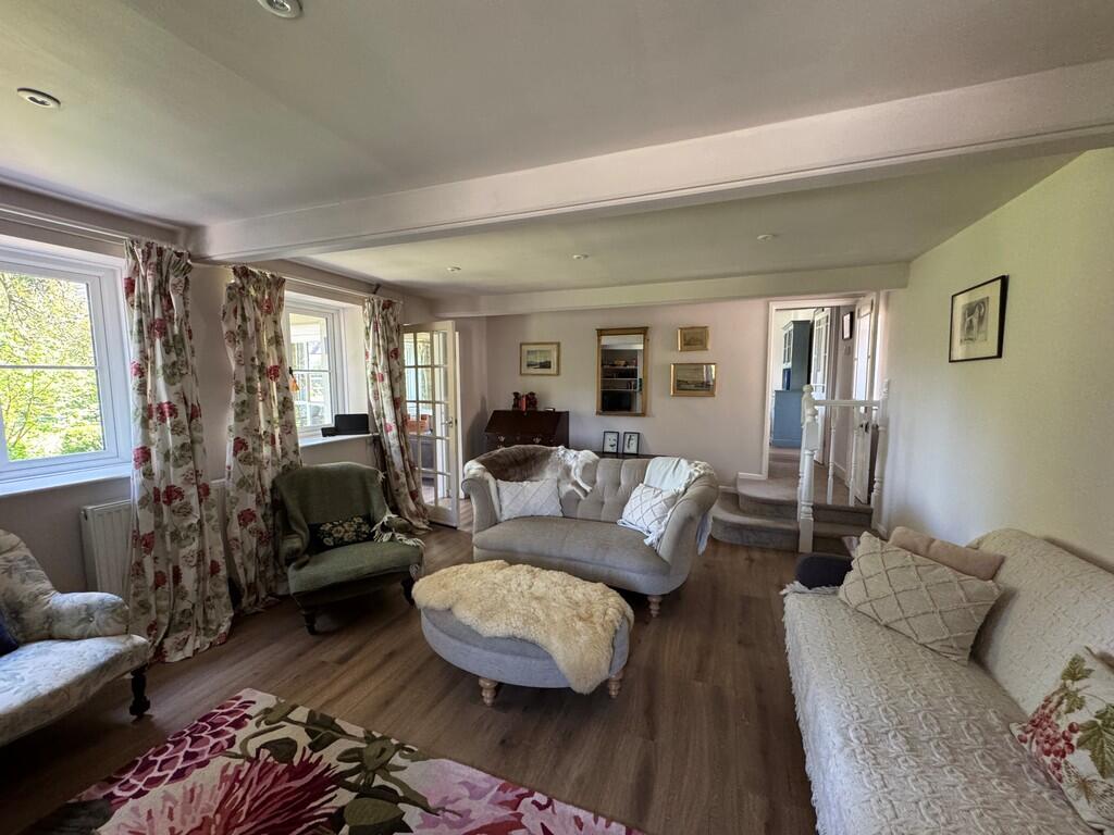 Additional image 4 of Temple, Corsley