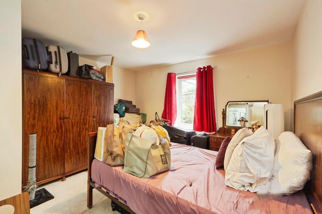 Sycamore Avenue, Bingley photo 3