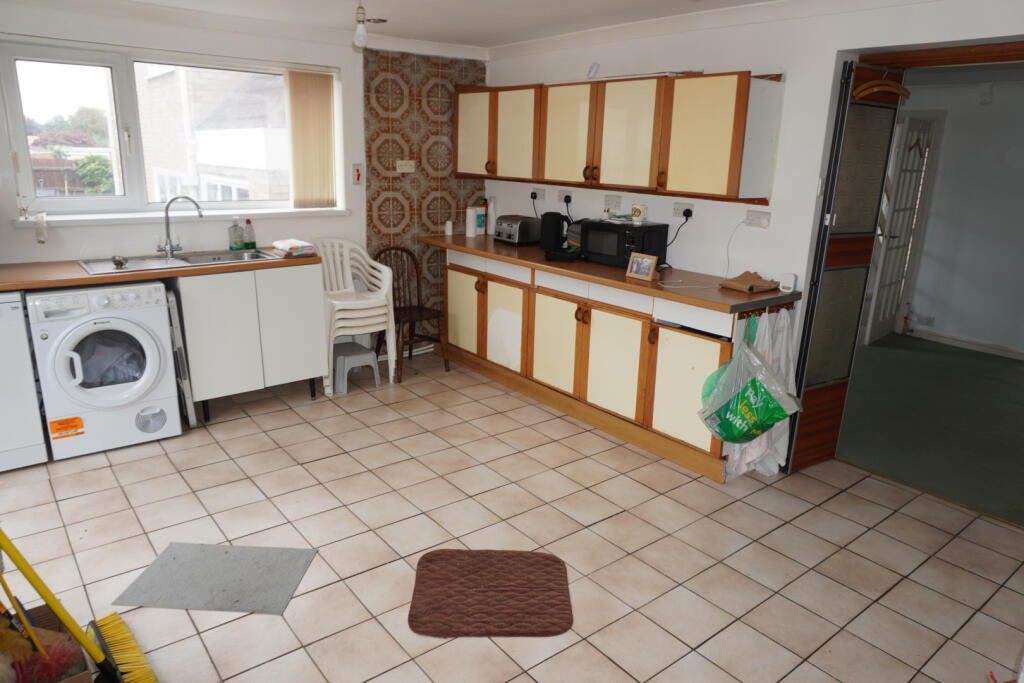 House in Swansea - View 4