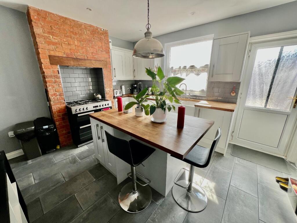 House in Rothwell, North Northamptonshire - View 2
