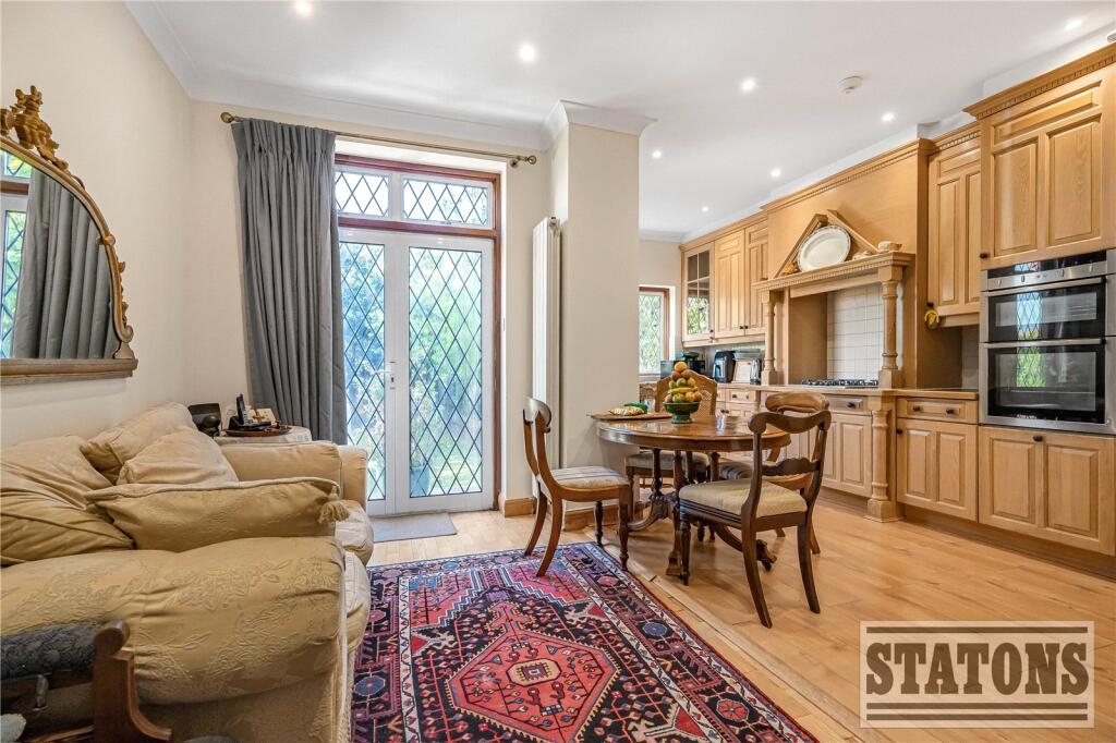 House in London, Totteridge - View 5