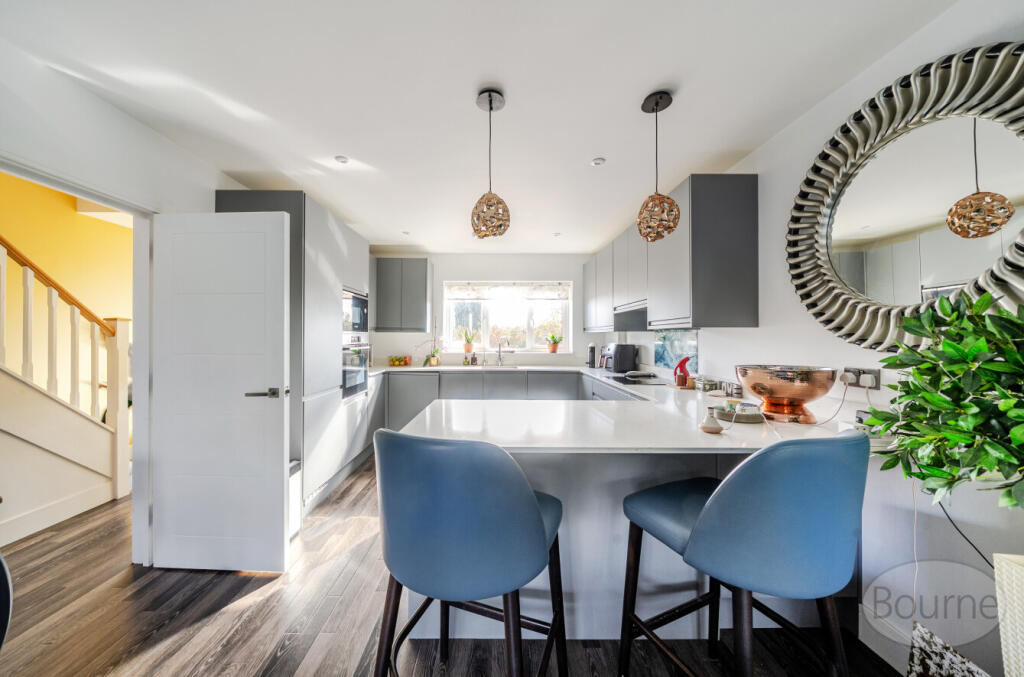 Esher Road, Hersham, Walton On Thames, Surrey, KT12 – pohled 3