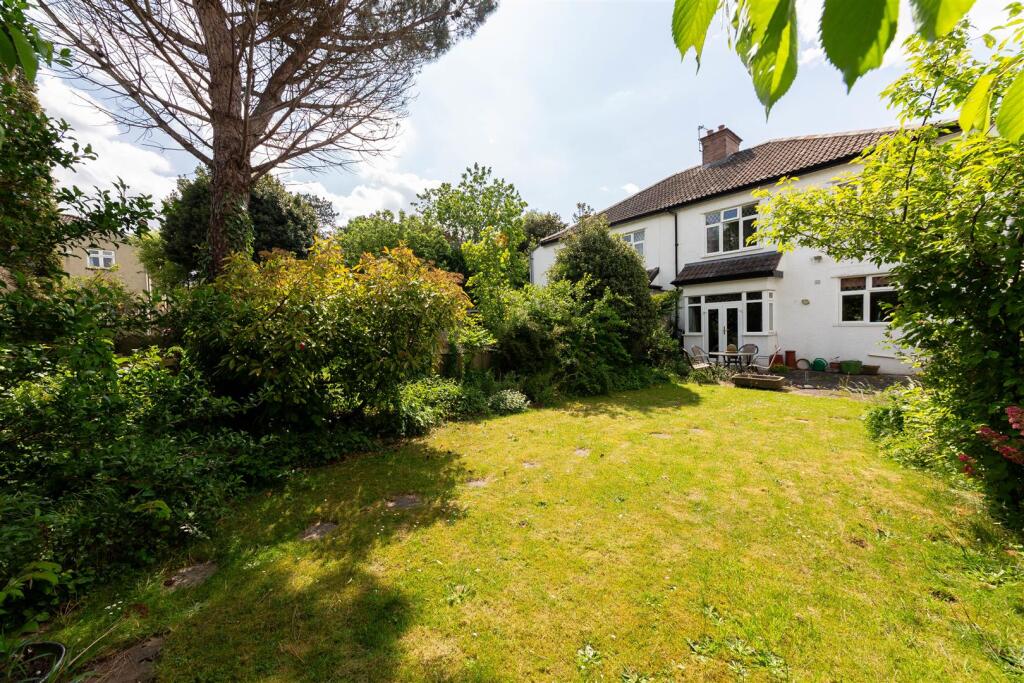 Cross Elms Lane | Stoke Bishop photo 4
