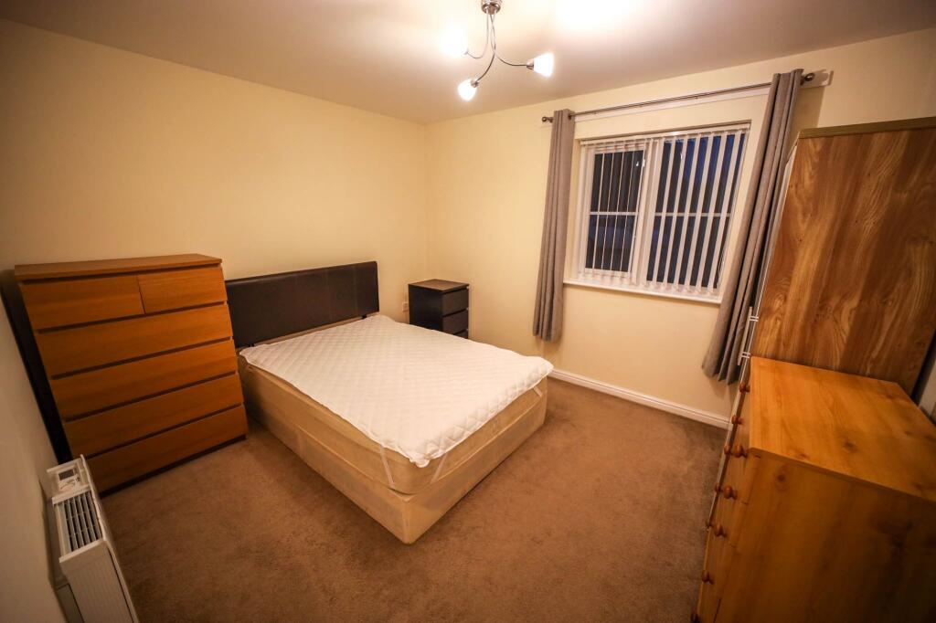 Apartment in Warrington - More
