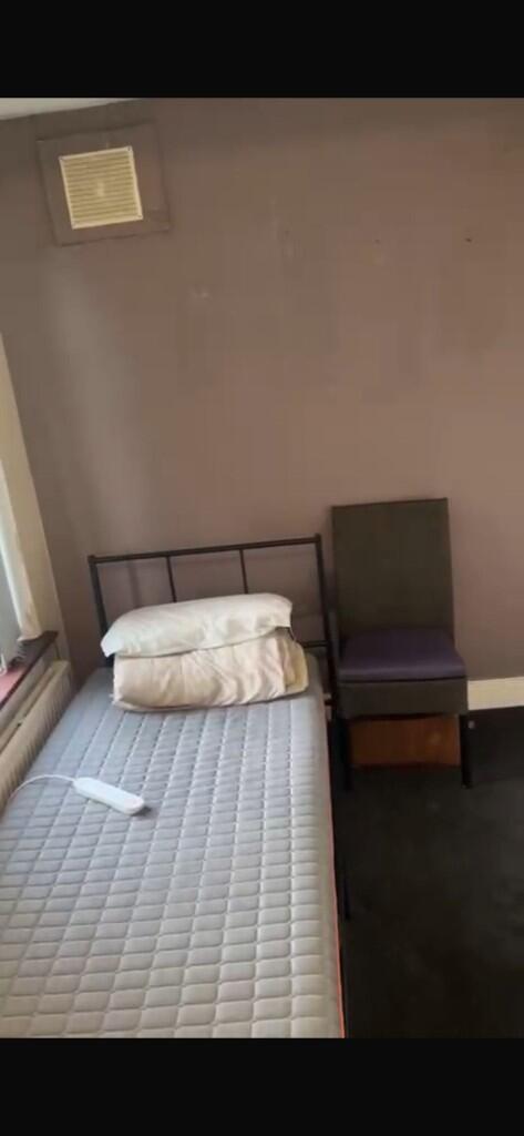 Main image of property: Billet Lane, Hornchurch, London, RM11