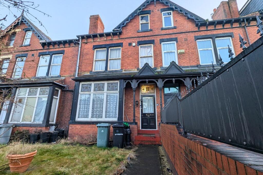 Main image of property: Beeston Road, Leeds