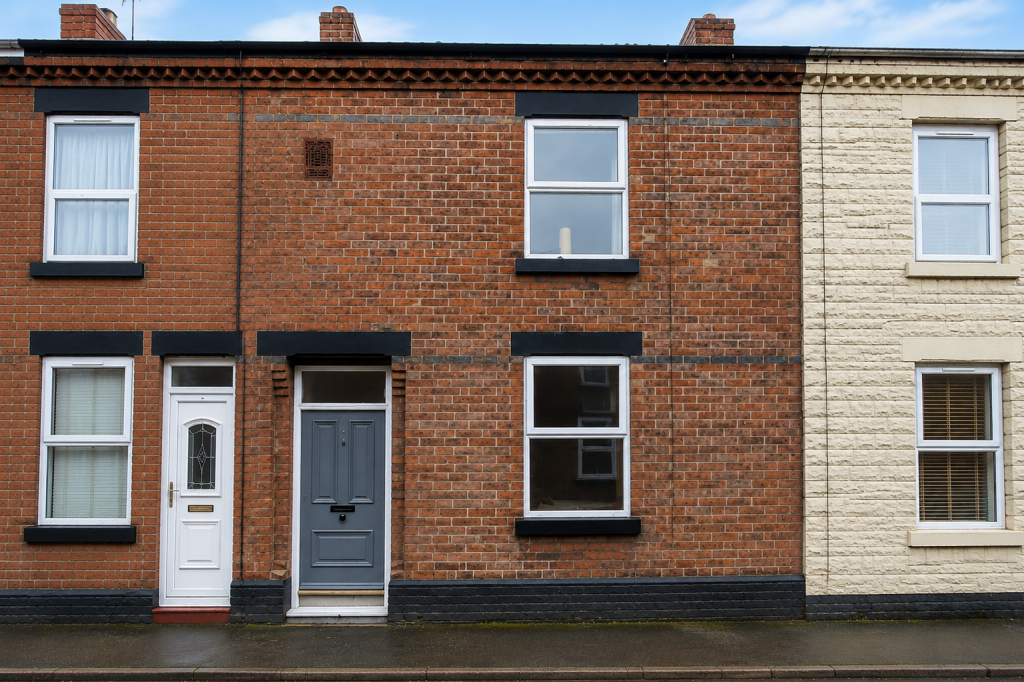 Main image of property: 26 York Street, Runcorn, WA7 5AZ