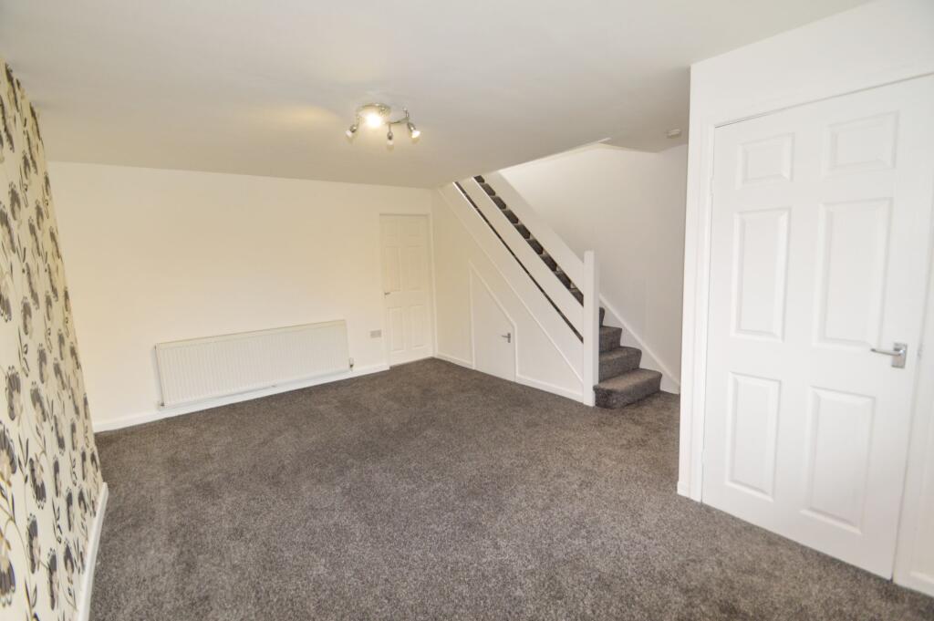 Main image of property: Kings Avenue, Whitefield, M45