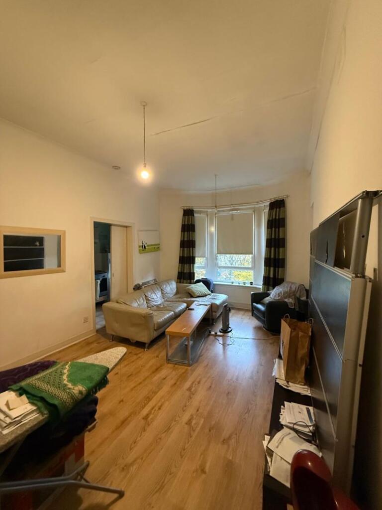 Apartment in Lanarkshire, Glasgow City - More
