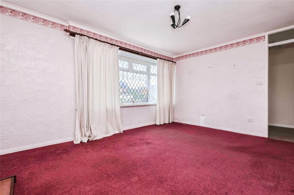 House in Birmingham, West Midlands - View 2