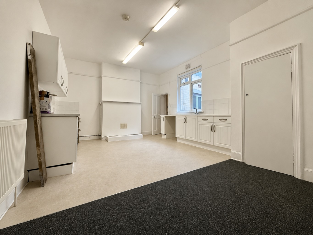Apartment in Bournemouth - View 5