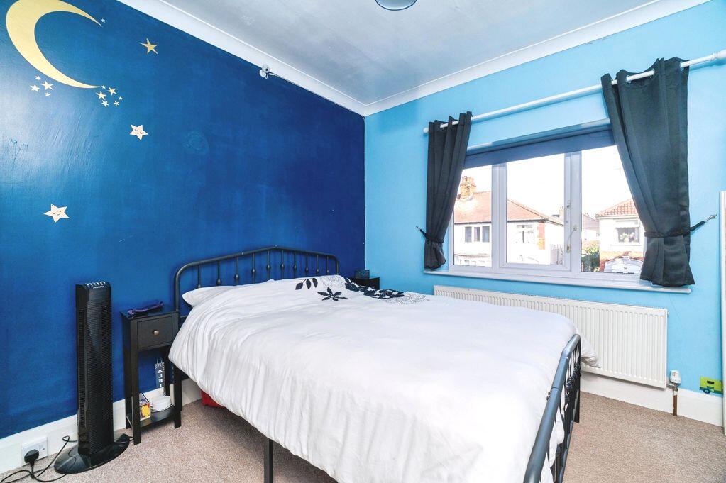 House in Grimsby, Holme Hill - More