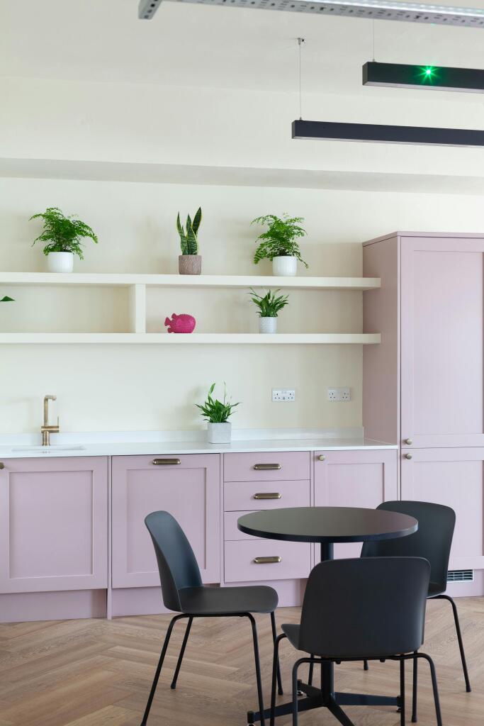 6-10 GPS - 4th Floor28.jpg