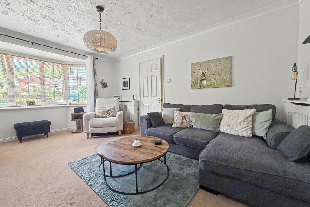 House in Verwood, Ebblake - More