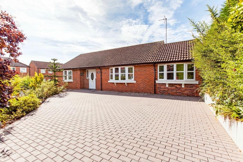 Main image of property: Ivy Close, Clowne, S43
