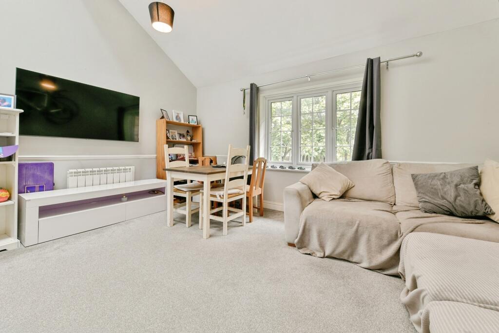 Apartment in Stevenage - View 2