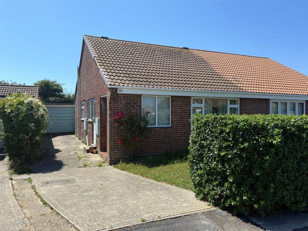 Main image of property: Swallow Drive, Milford on Sea, Lymington, Hampshire, SO41
