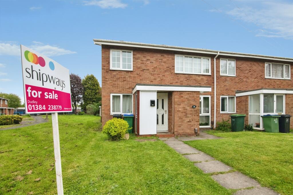 Main image of property: Oakthorpe Gardens, Tividale, Oldbury