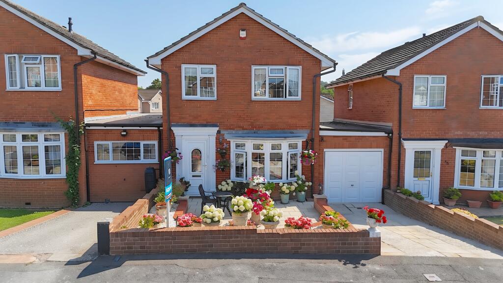 Main image of property: Croesonen Parc, Abergavenny, NP7