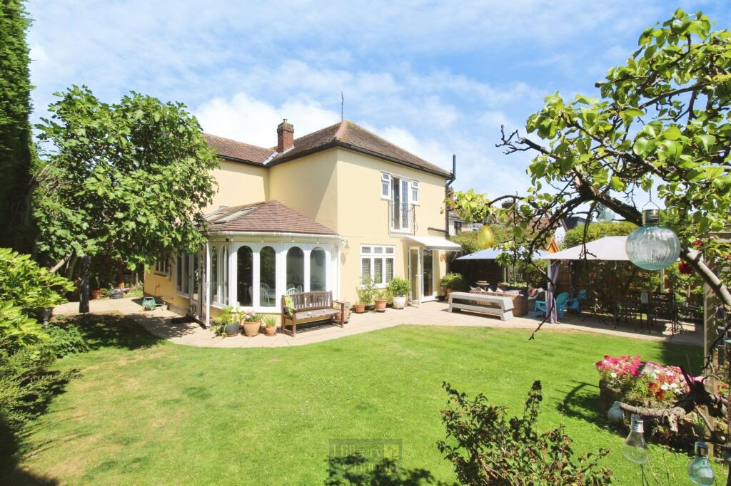 Main image of property: Upminster Road, Hornchurch, RM12