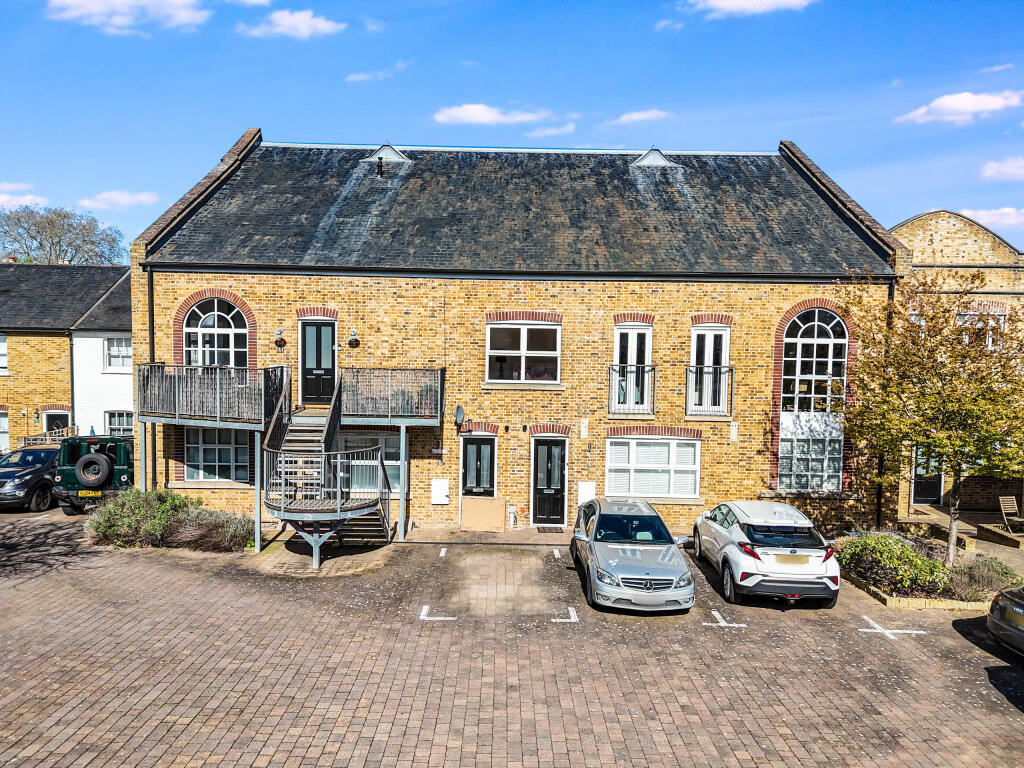 Apartment in Chelmsford, Moulsham - View 5