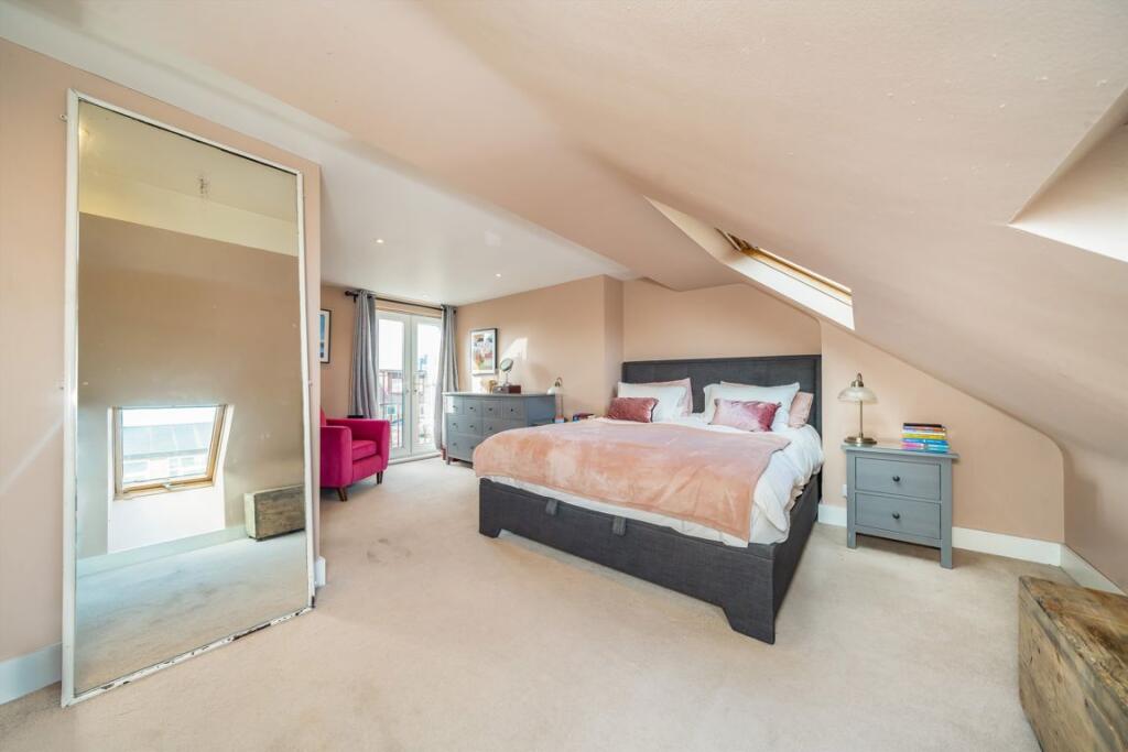 House in London, Merton - View 5
