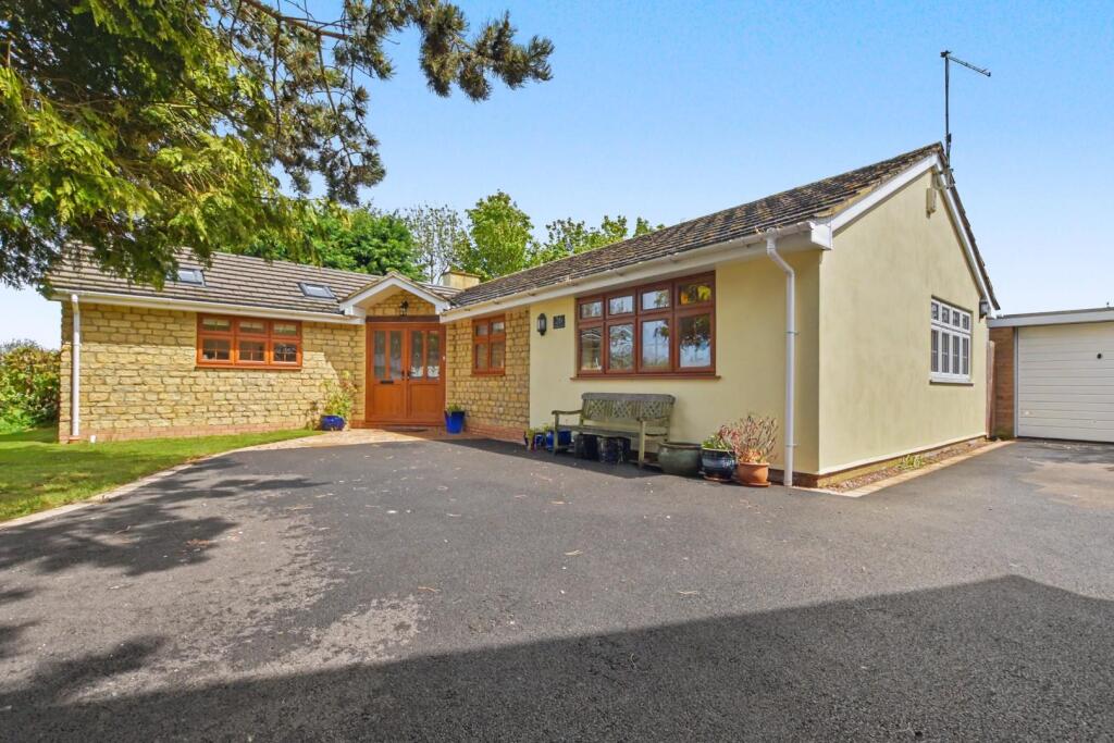 Chapel End, Piddington, Northampton