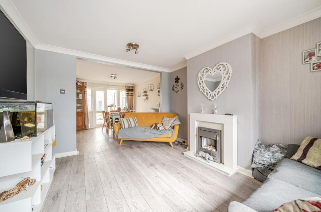 House in North Kesteven, Ruskington - View 2