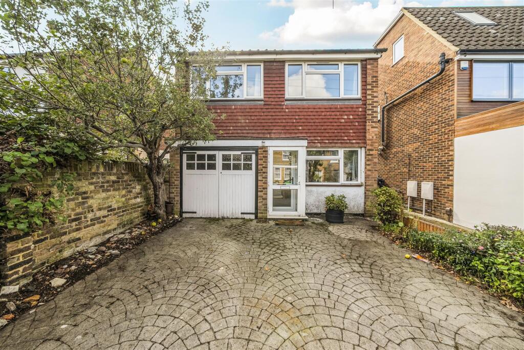 Main image of property: New Road, Kingston Upon Thames