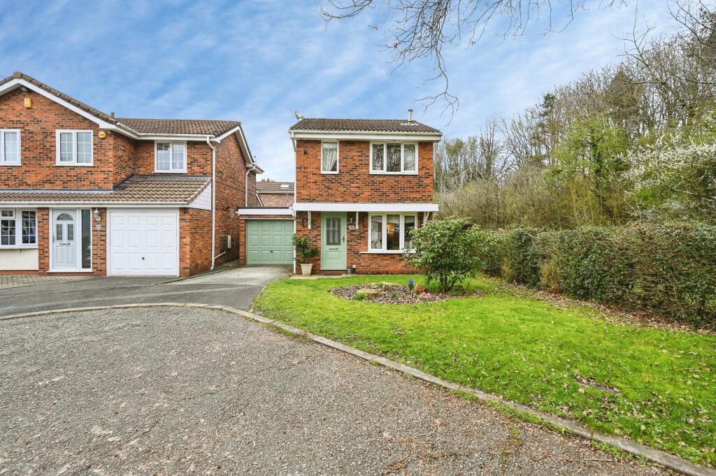 Main image of property: Hayscastle Close, Warrington, WA5