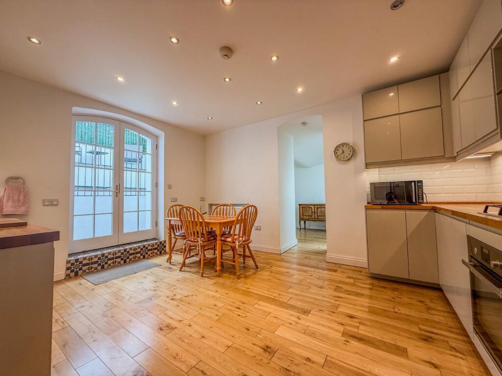 House in Bristol, Cliftonwood, Spike Island - View 5