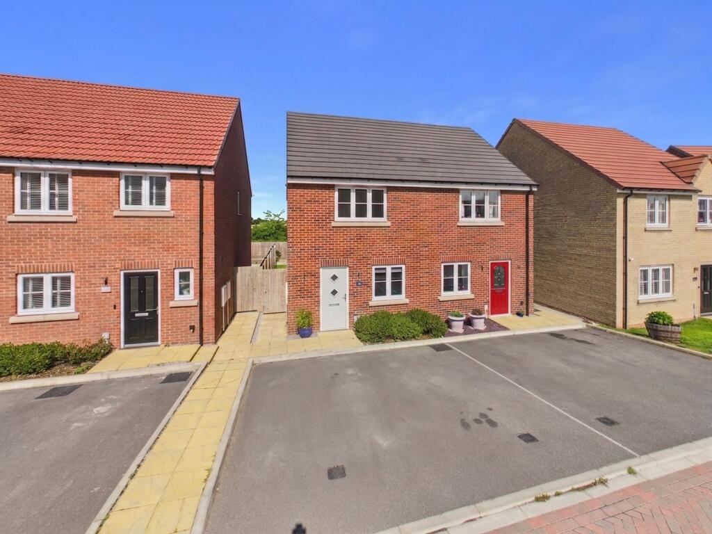 2-bed semi-detached on 12 Laurel Court, Malton, YO17 6BY, £215,000