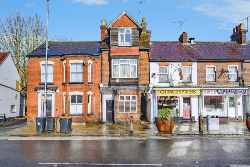 Main image of property: High Street South, Dunstable, Bedfordshire, LU6