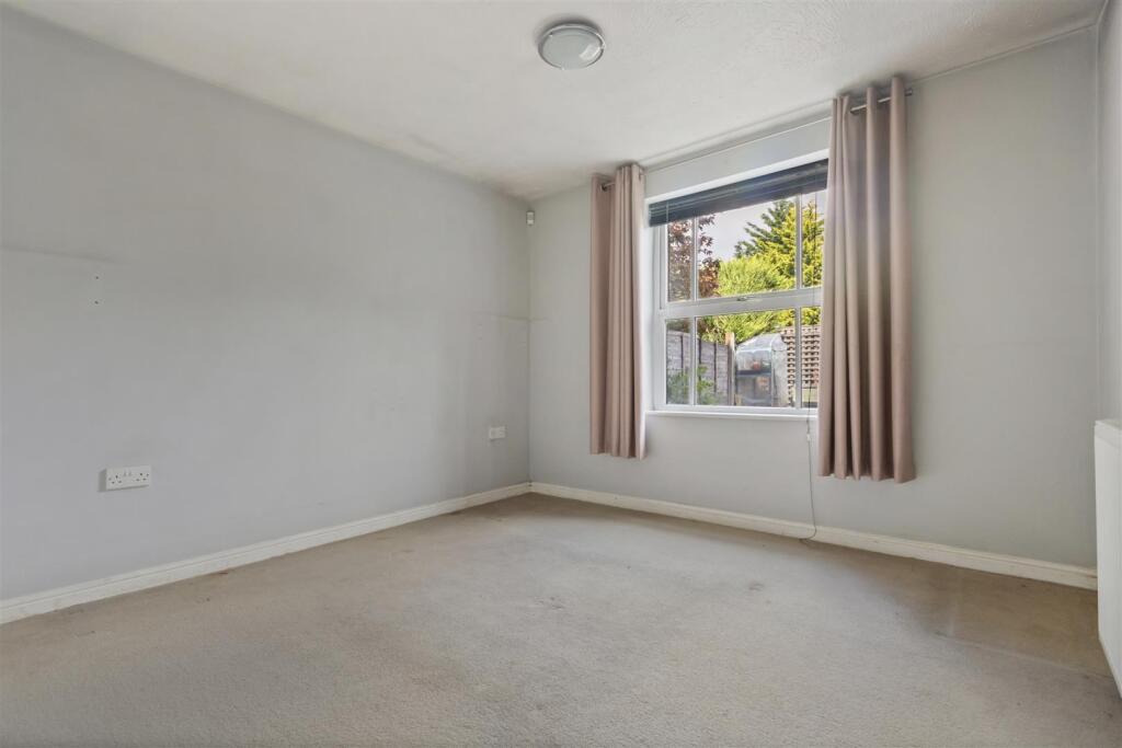 House in Leeds, Cuddy Hill, Tranmere Park - View 3