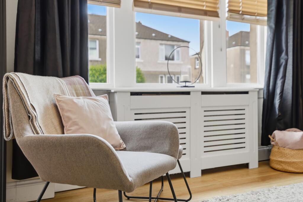 Apartment in Glasgow, East Dunbartonshire - More