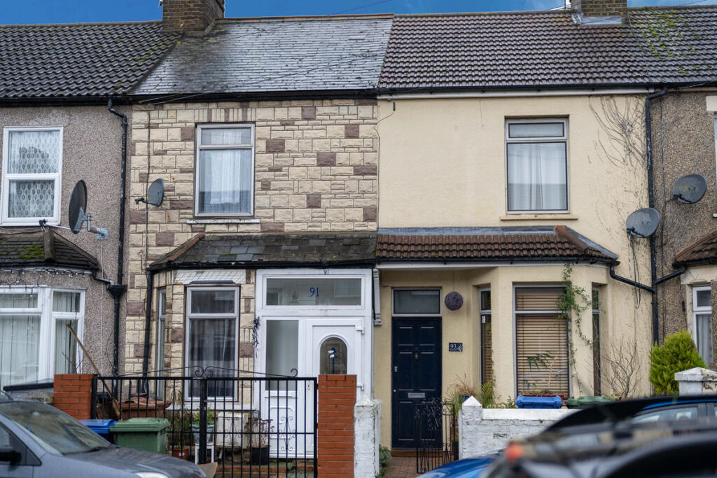 Main image of property: Kent Road, Grays, RM17