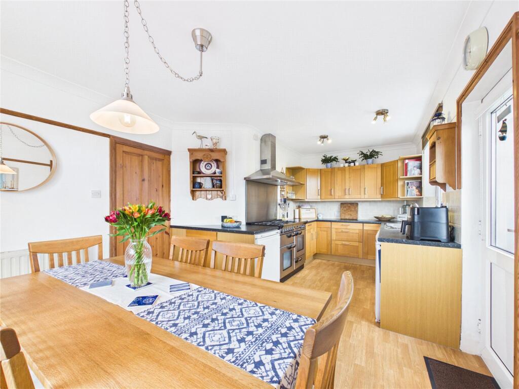 House in Exeter - View 3