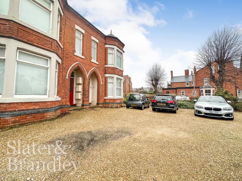 Main image of property: 166a Musters Road, West Bridgford, Nottingham, NG2 7AA