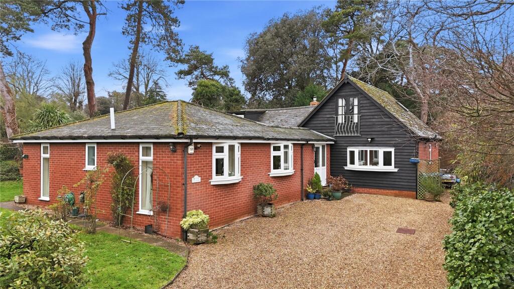 Main image of property: Cherry Tree Road, Woodbridge, Suffolk, IP12