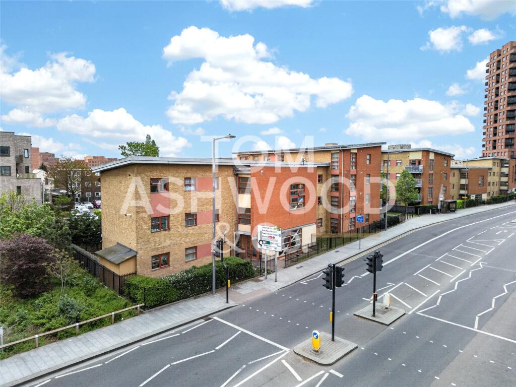 Main image of property: Cooke Street, Barking, IG11