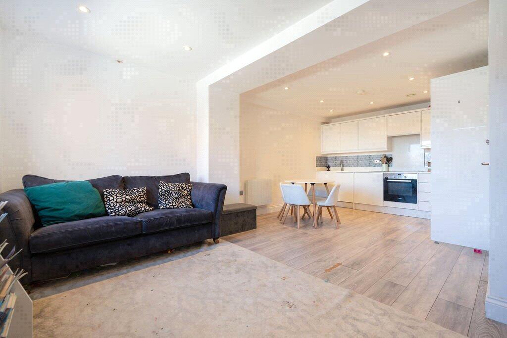 Main image of property: The Parade, High Street, Watford, Hertfordshire, WD17