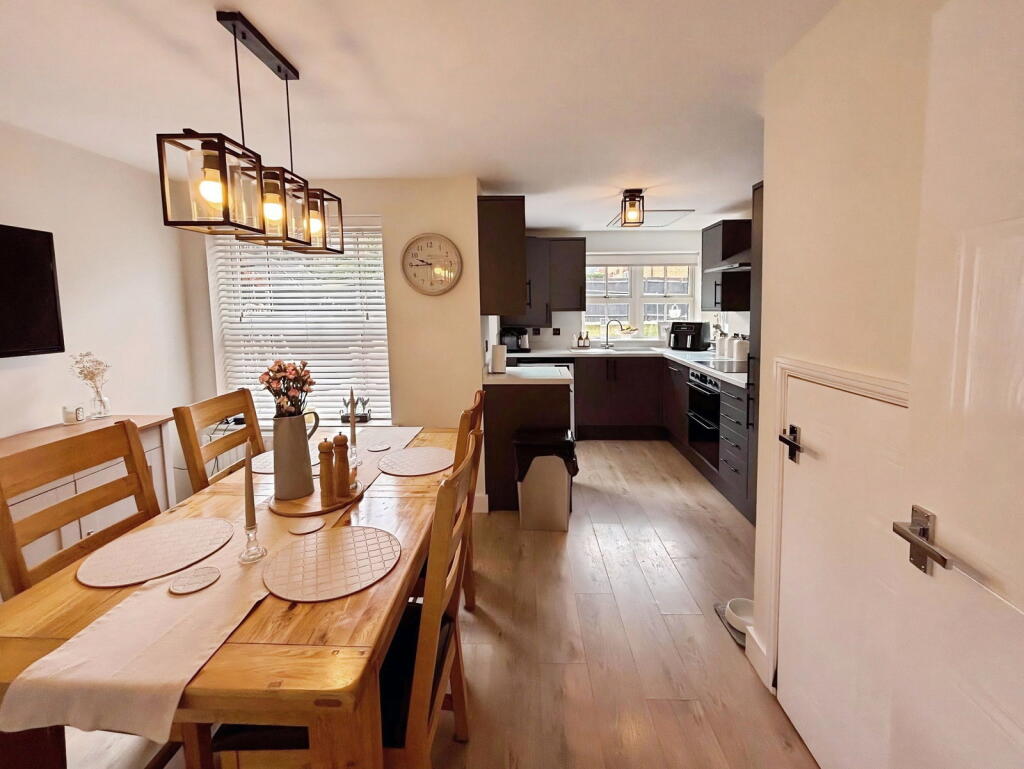 Ark Royal Court,Sleaford,NG34 7JU - View 4